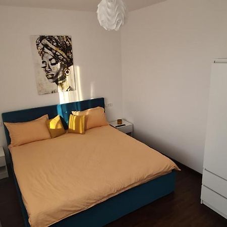 Belvedere Delux Apartment Deva Eksteriør bilde
